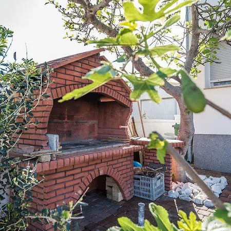 Mira Apartmán *